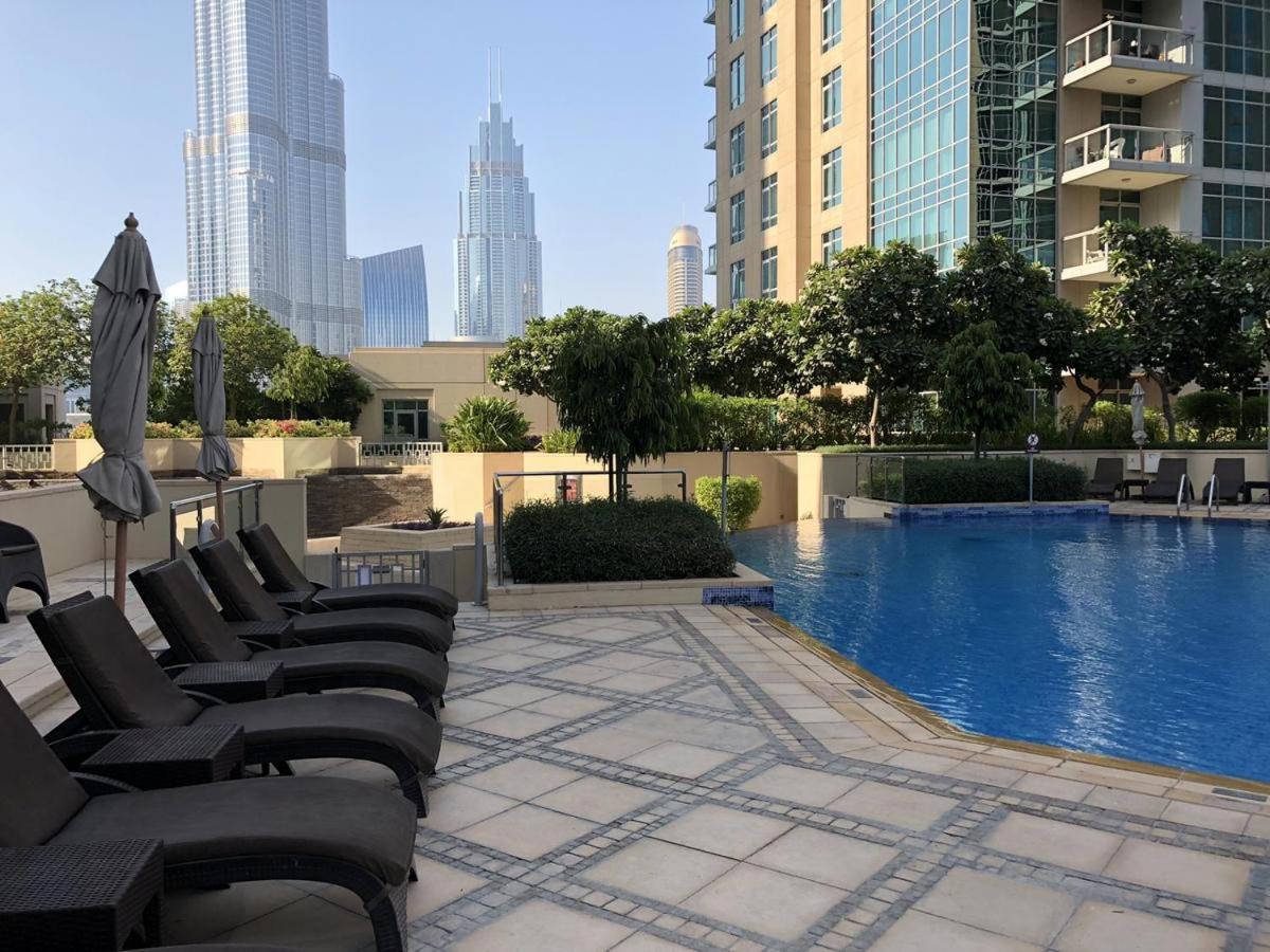 Elite Royal Apartment - Full Burj Khalifa & Fountain View - Magnum دبي المظهر الخارجي الصورة